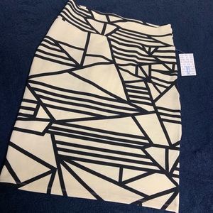 LulaRoe Cassie Skirt